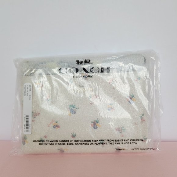 COACH Small Wristlet in Floral Print Pebbled Leather– Chalk Multi⭐ - Picture 16 of 16